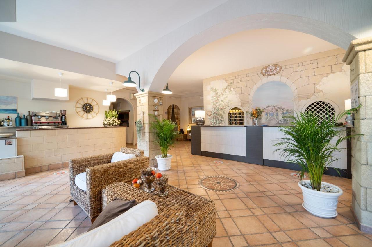 Hotel Costa D'Oro توريه أوفو المظهر الخارجي الصورة