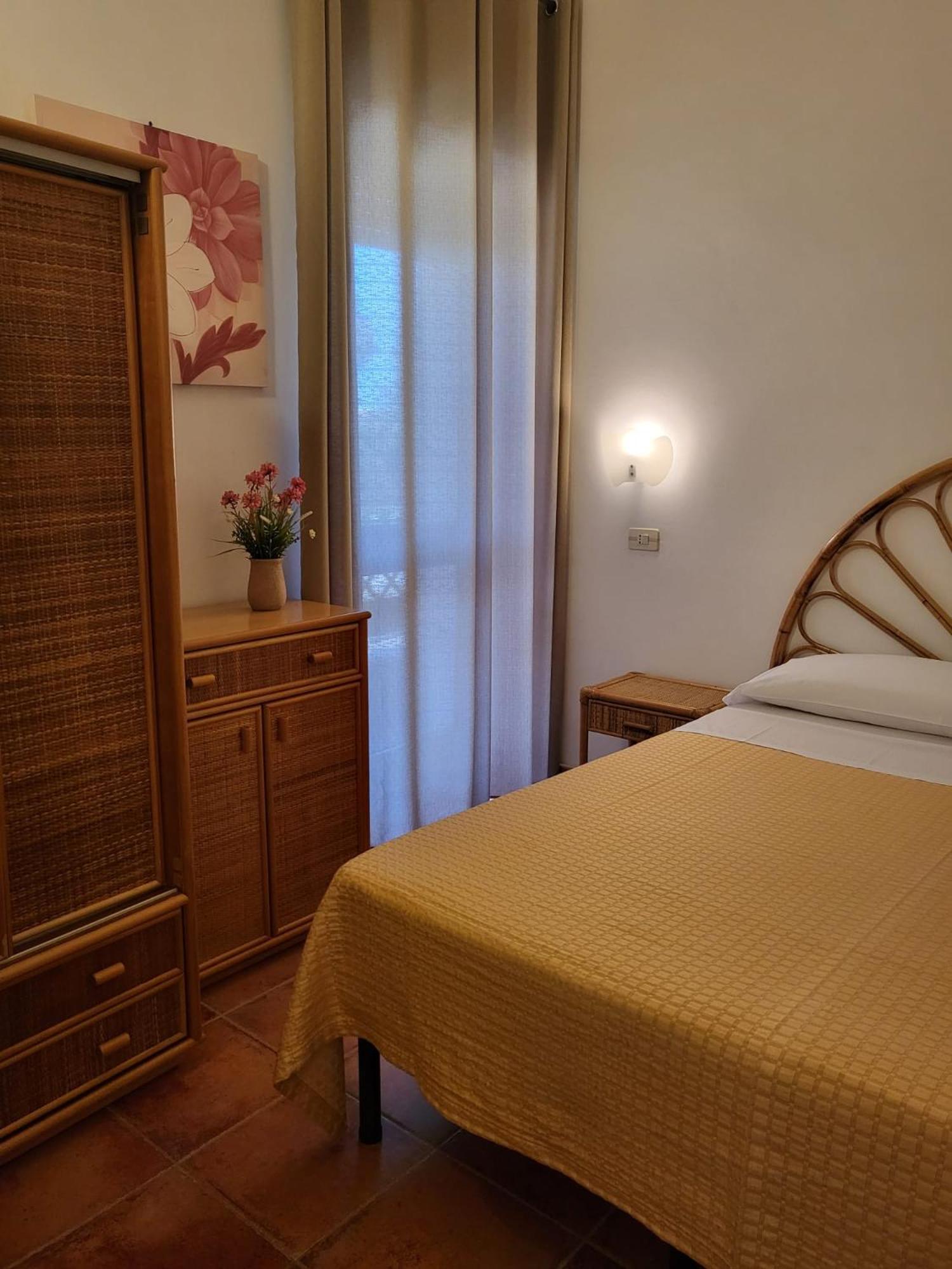 Hotel Costa D'Oro توريه أوفو المظهر الخارجي الصورة